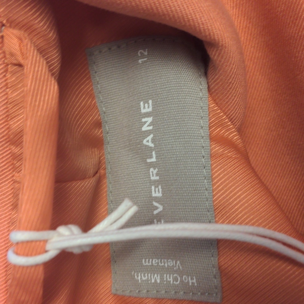 EVERLANE The TENCEL™ Oversized Blazer - Picture 13 of 13